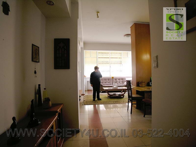 דירה למכירה בתל אביב