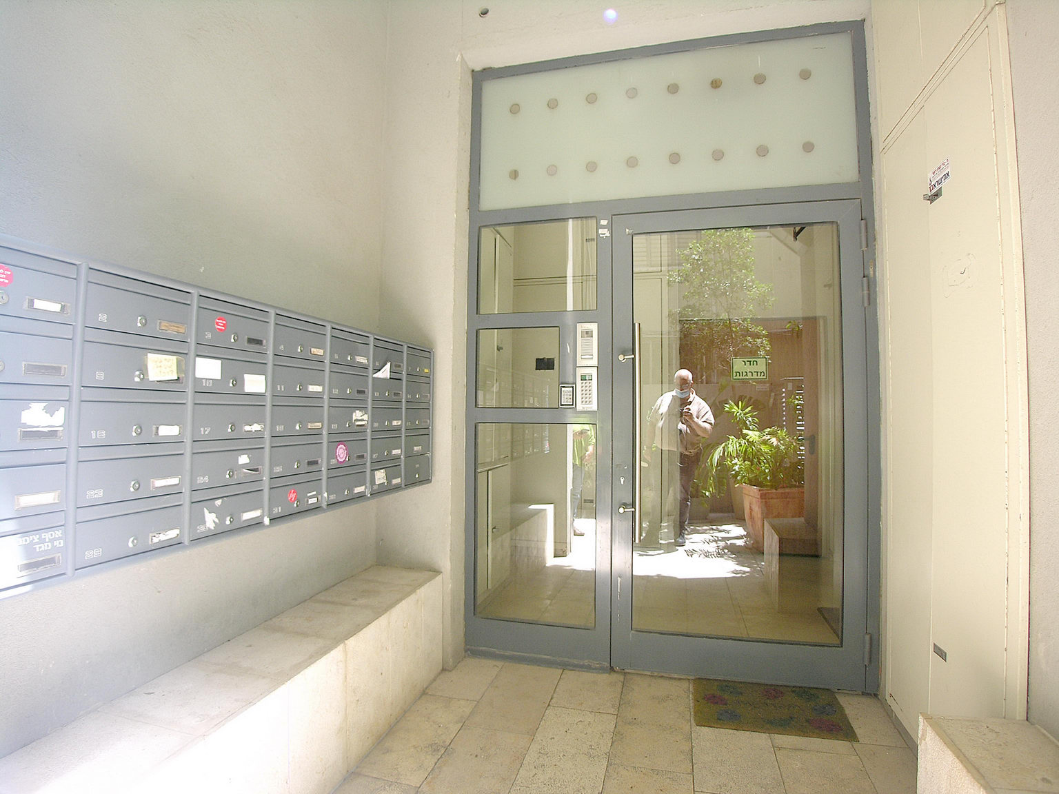 דירה למכירה בתל אביב