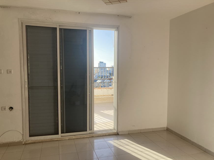 פנטהאוז למכירה