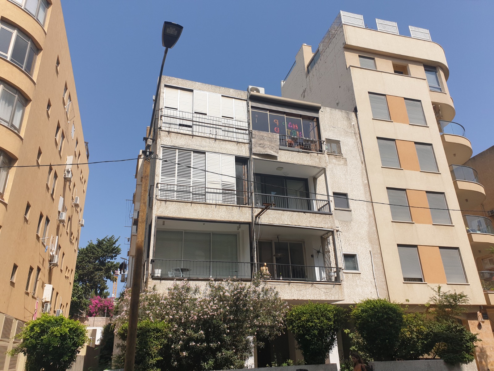 דירה למכירה בתל אביב