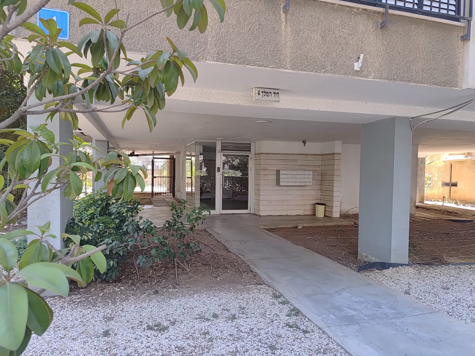 דירה להשכרה בתל אביב