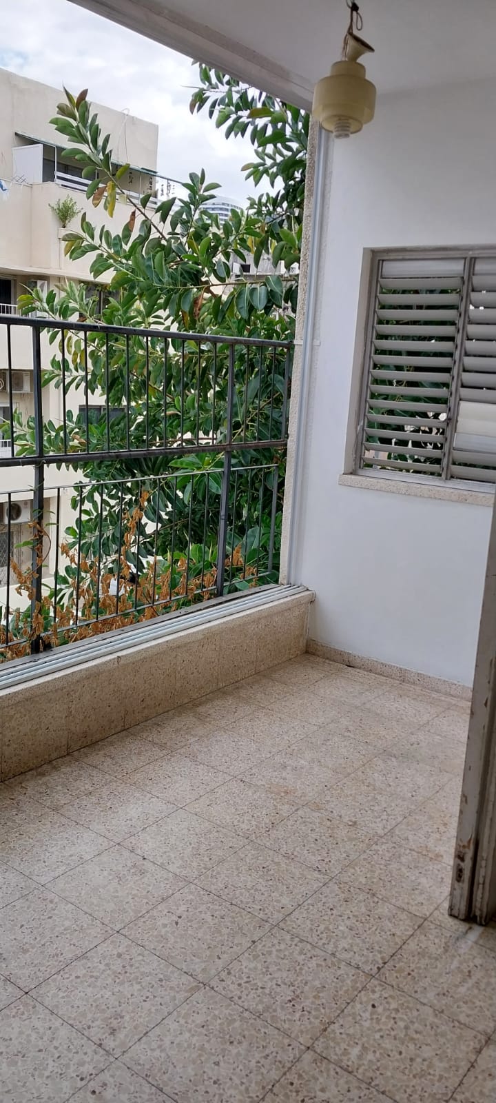 דירה למכירה בתל אביב